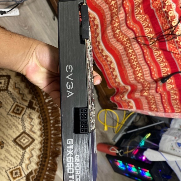 EVGA2 GeForce GTX 660Ti - Picture 2 of 2